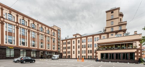 Чкаловский 50