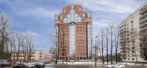 Институтский 11