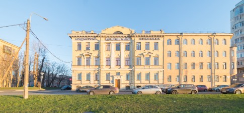 Малоохтинский 8