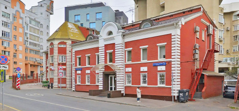 Большой Полуярославский 12