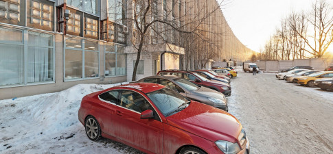 Варшавское 125