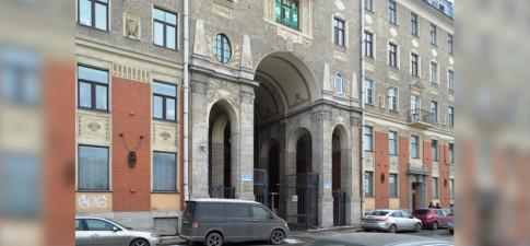 Рубинштейна 15-17