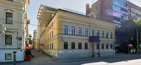 Цветной 22