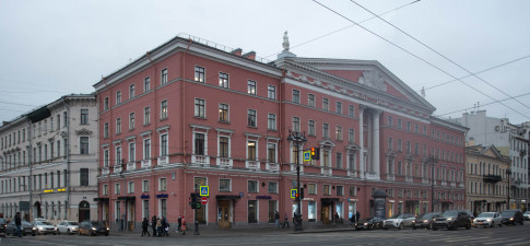 Невский 68
