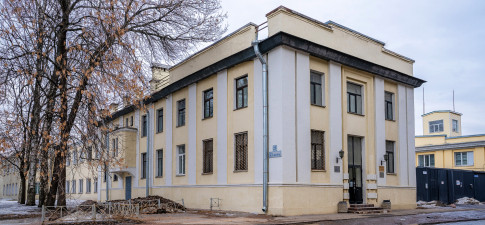 Жукова 23