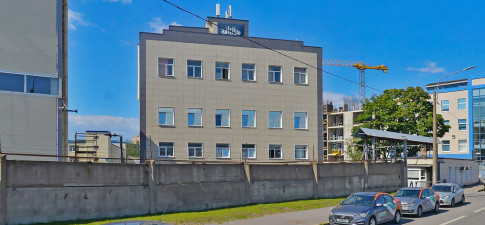 Маршала Новикова 36