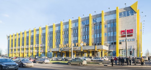 Желтый угол