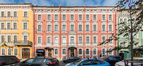 У Красного моста