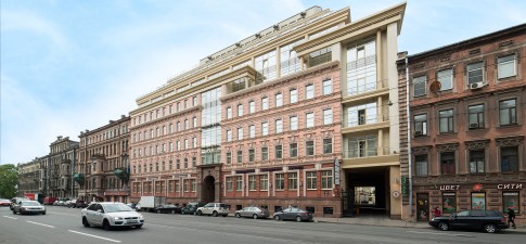 RENAISSANCE PLAZA
